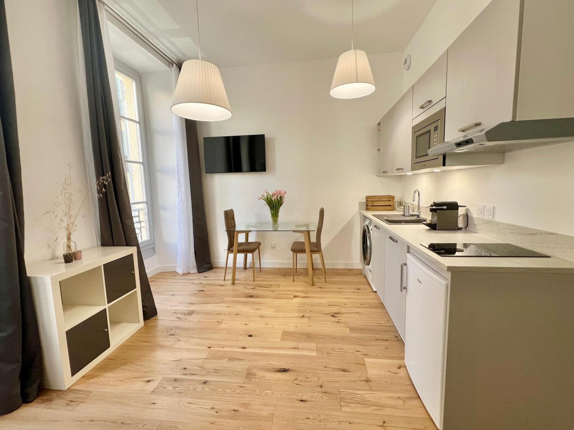 Confortable Central Studio To Discover Νίκαια Εξωτερικό φωτογραφία